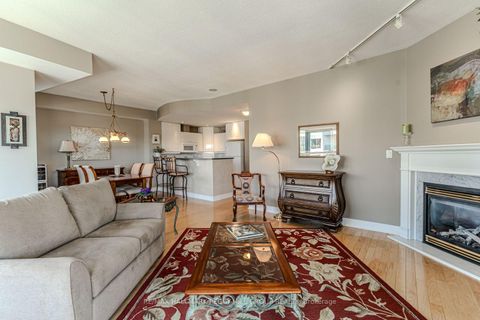 Photo 5 at PH2/3 - 2 Toronto Street, City Centre, Barrie