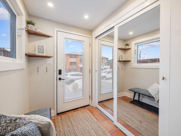 Photo 4 at 74 Chryessa Avenue, Smythe, Toronto