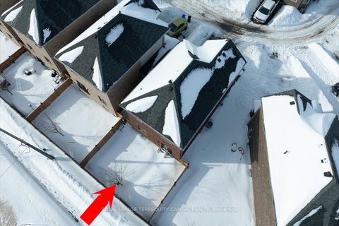 Photo 4 at 11 Bedford Estates Crescent, Bayshore, Barrie