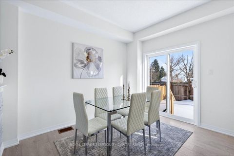 Photo 19 at 11 Bedford Estates Crescent, Bayshore, Barrie