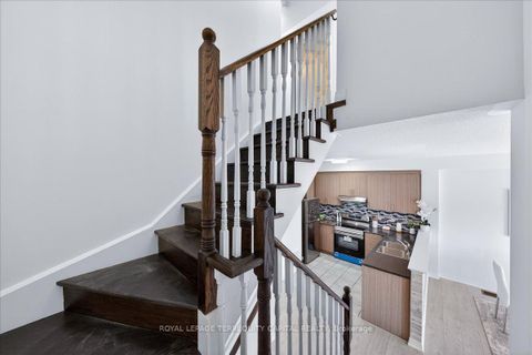 Photo 32 at 11 Bedford Estates Crescent, Bayshore, Barrie