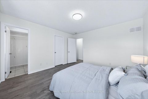 Photo 36 at 11 Bedford Estates Crescent, Bayshore, Barrie