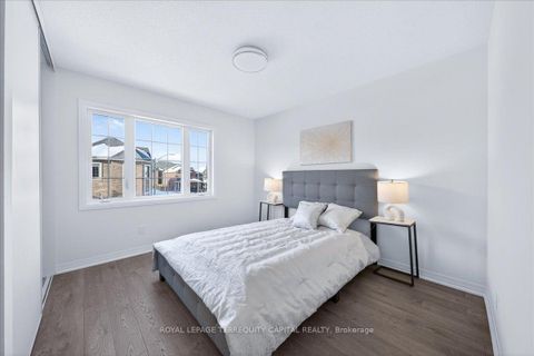 Photo 40 at 11 Bedford Estates Crescent, Bayshore, Barrie