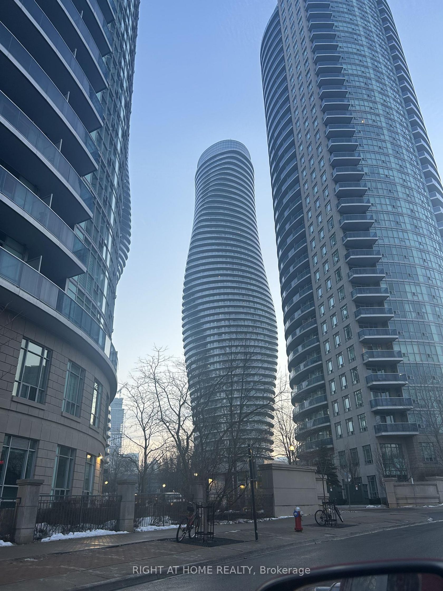 1806 - 50 Absolute Avenue, City Centre, Mississauga 