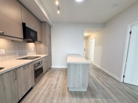 Photo 8 at 1225 - 8119 Birchmount Road, Unionville, Markham