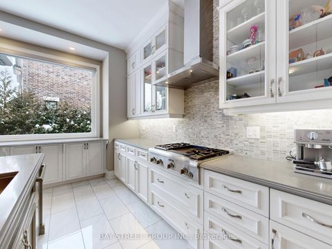 Photo 16 at 39 Cairns Gate, King City, King