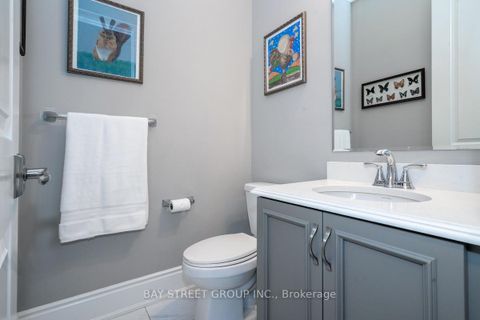 Photo 19 at 39 Cairns Gate, King City, King