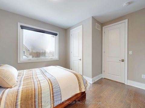 Photo 38 at 39 Cairns Gate, King City, King