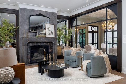 Photo 27 at 30 Dacre Crescent, Swansea, Toronto