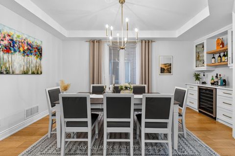 Photo 4 at 23 Wardlaw Place, Vellore Village, Vaughan