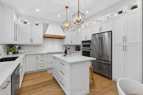 Photo 8 at 23 Wardlaw Place, Vellore Village, Vaughan