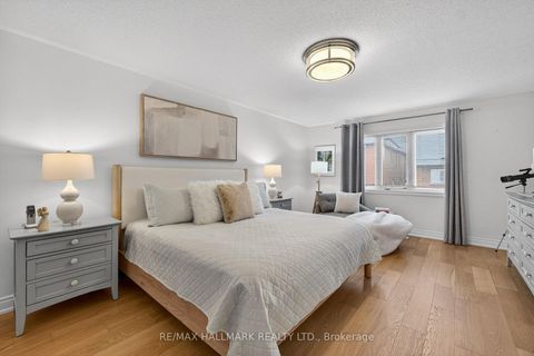 Photo 20 at 23 Wardlaw Place, Vellore Village, Vaughan