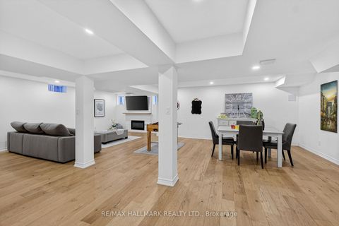 Photo 37 at 23 Wardlaw Place, Vellore Village, Vaughan