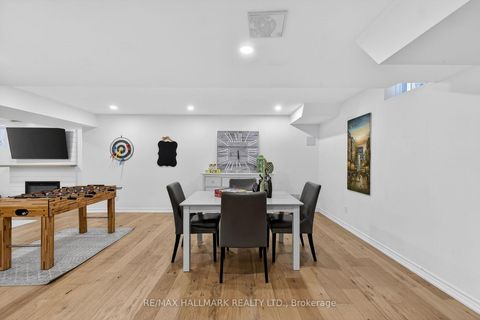 Photo 38 at 23 Wardlaw Place, Vellore Village, Vaughan