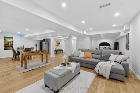 Photo 40 at 23 Wardlaw Place, Vellore Village, Vaughan