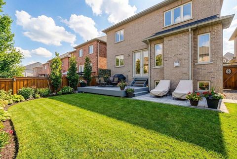 Photo 43 at 23 Wardlaw Place, Vellore Village, Vaughan