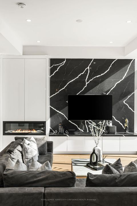 Photo 15 at 299 Hounslow Avenue, Willowdale West, Toronto