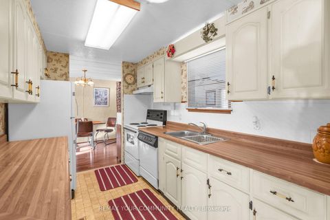 Photo 28 at 22 Emery Court, Sutton & Jackson's Point, Georgina