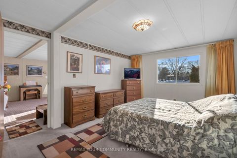 Photo 38 at 22 Emery Court, Sutton & Jackson's Point, Georgina