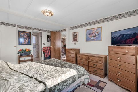 Photo 39 at 22 Emery Court, Sutton & Jackson's Point, Georgina