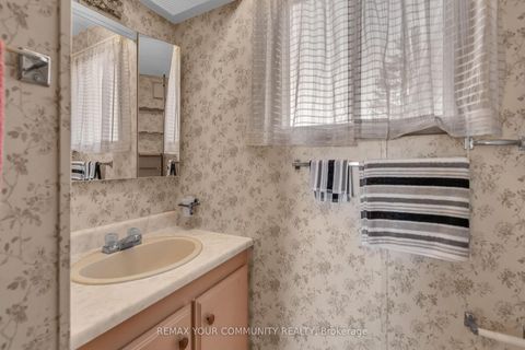 Photo 40 at 22 Emery Court, Sutton & Jackson's Point, Georgina