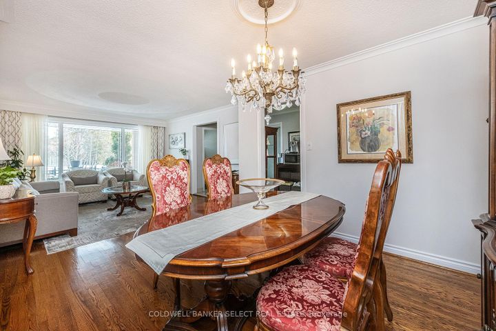 Photo 10 at 72 Mayall Avenue, CFB, Toronto