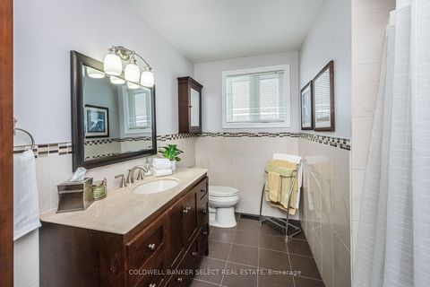 Photo 21 at 72 Mayall Avenue, CFB, Toronto