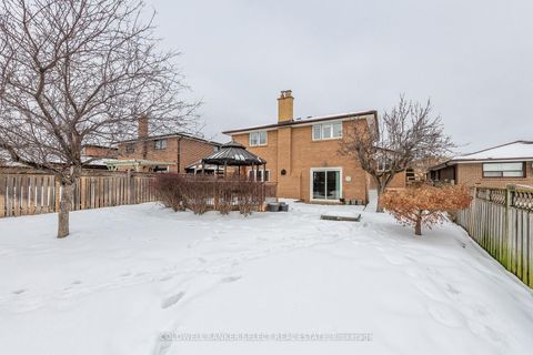 Photo 39 at 72 Mayall Avenue, CFB, Toronto