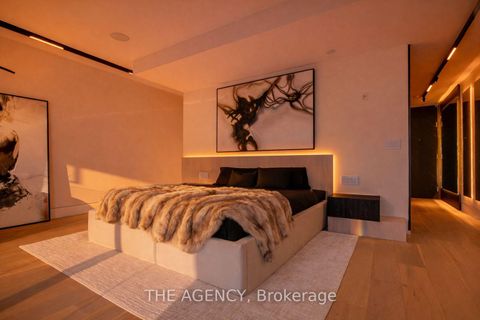 Photo 10 at 704 - 75 Portland Street, Waterfront Communities C1, Toronto