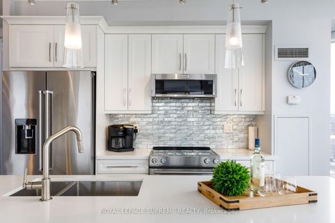 Photo 5 at 1205 - 15 Windermere Avenue, Swansea, Toronto