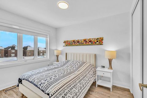 Photo 23 at 53 Sagewood Avenue, Rural Barrie Southeast, Barrie