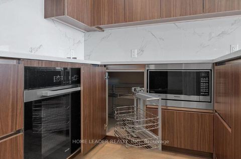 Photo 4 at 5910 - 3 Concord Cityplace Way, Waterfront Communities C1, Toronto