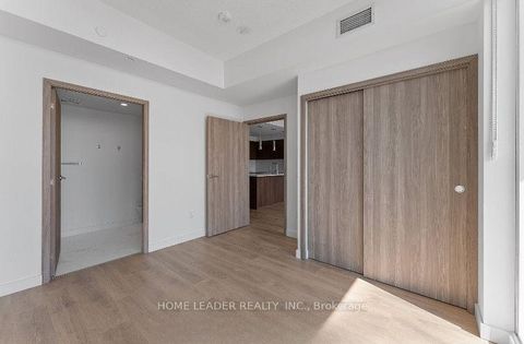 Photo 12 at 5910 - 3 Concord Cityplace Way, Waterfront Communities C1, Toronto