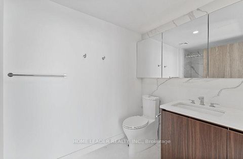 Photo 13 at 5910 - 3 Concord Cityplace Way, Waterfront Communities C1, Toronto