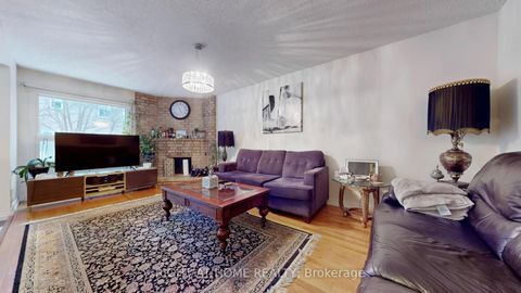 Photo 10 at 86 Weldrick Road E, Harding, Richmond Hill