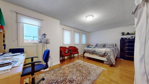 Photo 22 at 86 Weldrick Road E, Harding, Richmond Hill