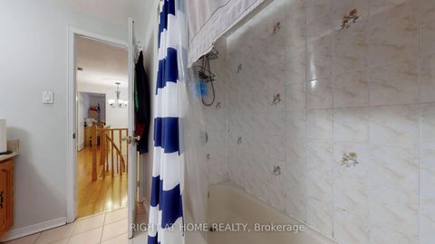 Photo 30 at 86 Weldrick Road E, Harding, Richmond Hill