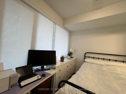 Photo 7 at 738 - 135 Lower Sherbourne Street, Moss Park, Toronto