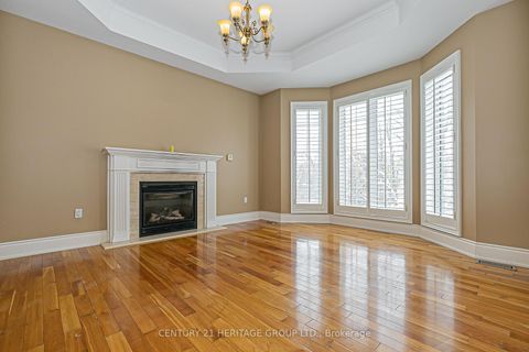 Photo 4 at 369 Coventry Hill Trail, Summerhill Estates, Newmarket