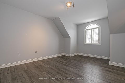 Photo 17 at 369 Coventry Hill Trail, Summerhill Estates, Newmarket