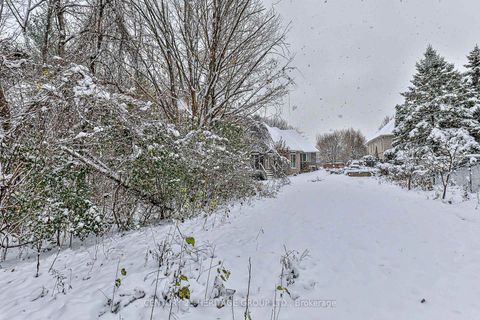 Photo 25 at 369 Coventry Hill Trail, Summerhill Estates, Newmarket