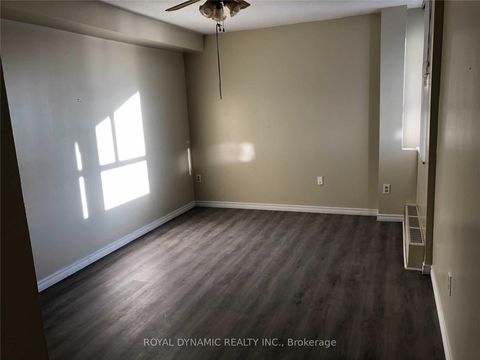 Photo 8 at 806 - 15 Torrance Road, Eglinton East, Toronto