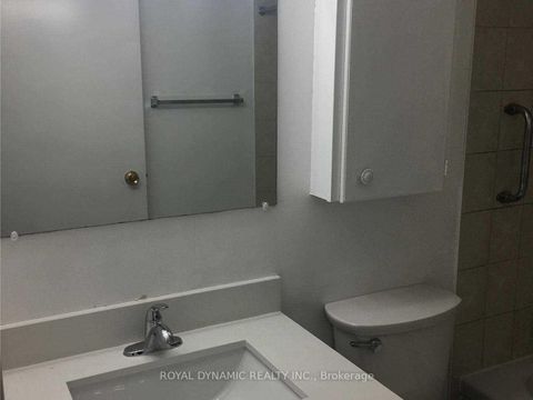 Photo 9 at 806 - 15 Torrance Road, Eglinton East, Toronto