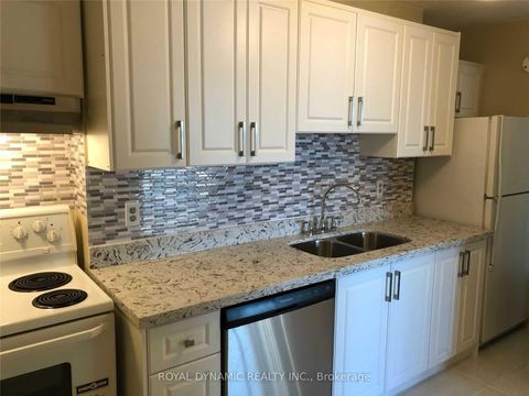 Photo 12 at 806 - 15 Torrance Road, Eglinton East, Toronto