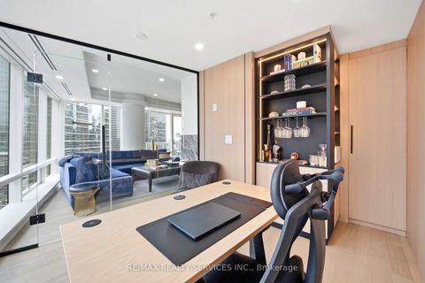 Photo 27 at 2209 - 180 University Avenue, Bay Street Corridor, Toronto