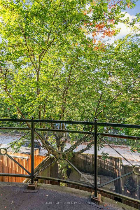 Photo 22 at 8 Belmont Street, Annex, Toronto