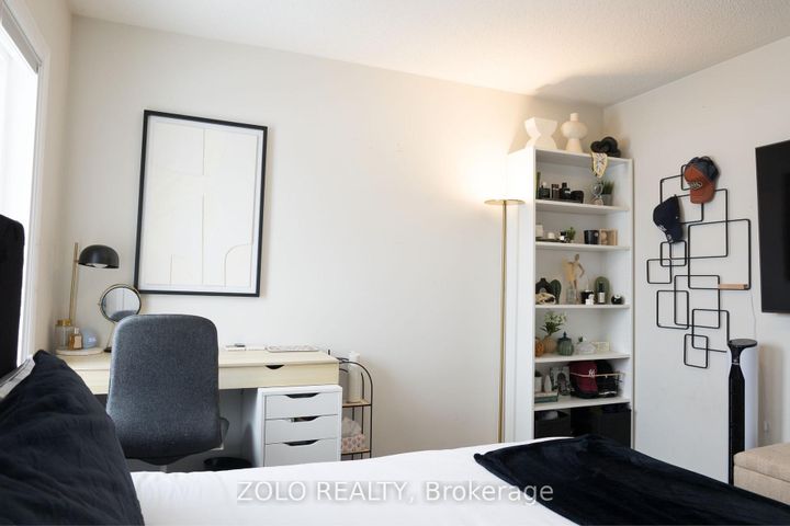 Photo 32 at 107 Attridge Crescent, Waterdown, Hamilton