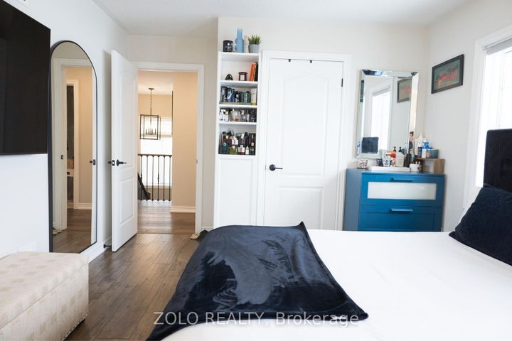 Photo 34 at 107 Attridge Crescent, Waterdown, Hamilton