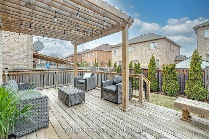 Photo 44 at 107 Attridge Crescent, Waterdown, Hamilton