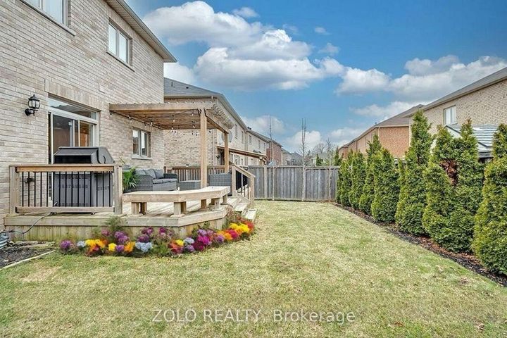 Photo 45 at 107 Attridge Crescent, Waterdown, Hamilton